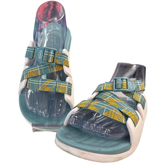 Chaco Lightweight Cushioned Kid's Slides Size K6 in Teal and White - Picture 2 of 9